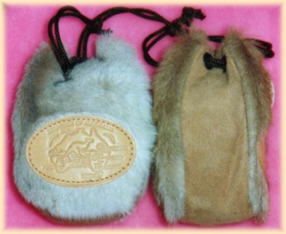 dilly bag kangaroo fur